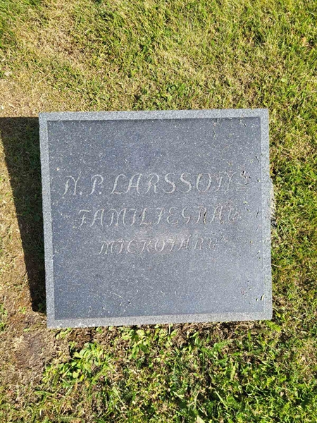 Grave number: 001 1    79