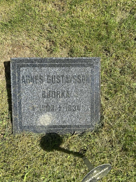 Grave number: 04 A 180
