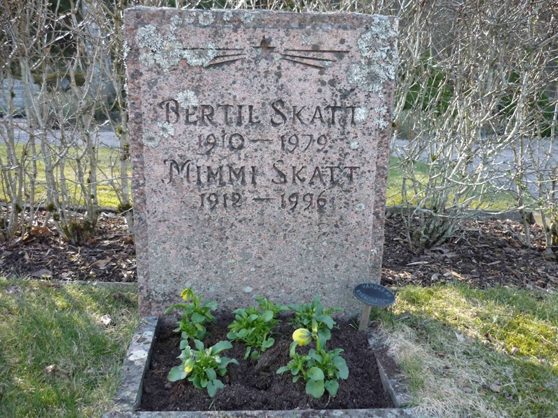 Grave number: ÖD 06   13, 14