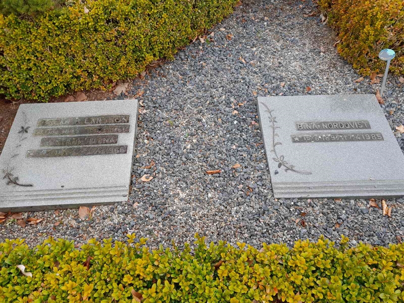 Grave number: 30 A 18A-E