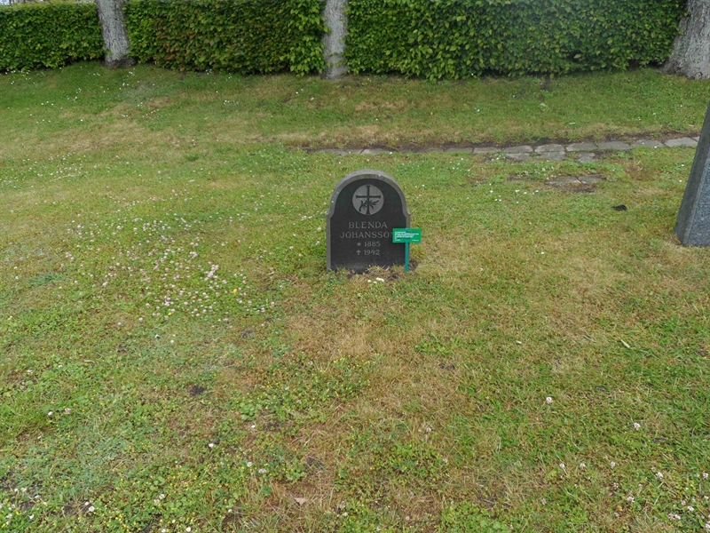 Grave number: ÖV H    16, 17