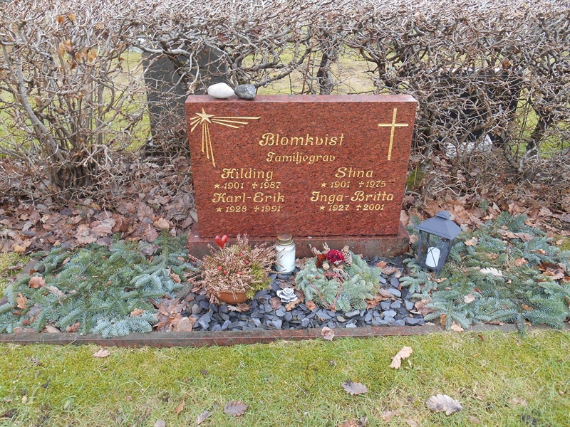 Grave number: Vitt VD1Ö     7, 8