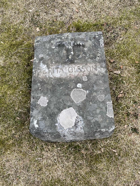 Grave number: R 3    87-E