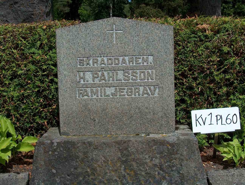 Grave number: HÖB 1    60