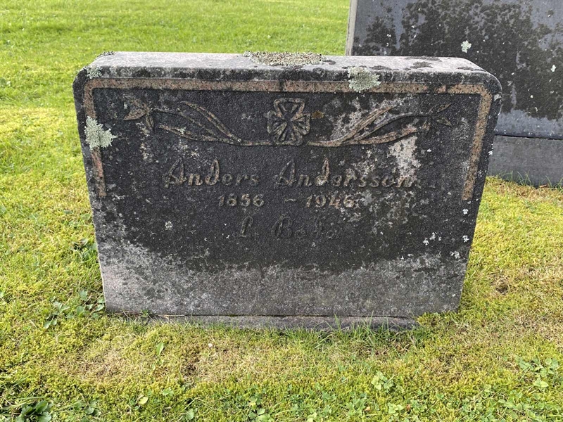 Grave number: 4 Me 11    41