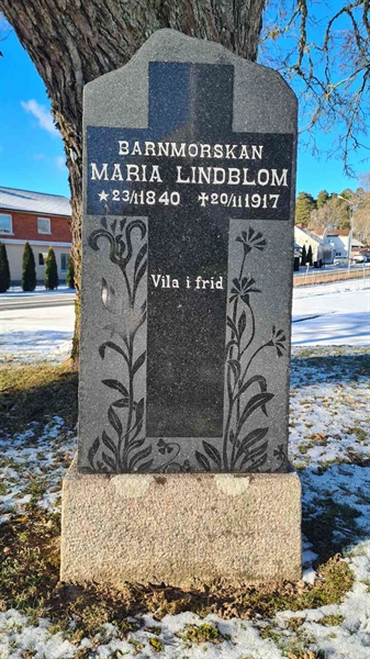 Grave number: M G 01 3-4