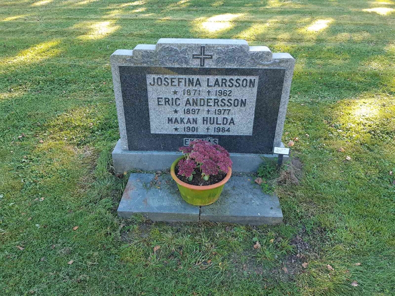 Grave number: Fr 7   453-455