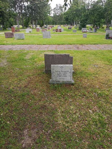 Hautatunnus: NK 09    57