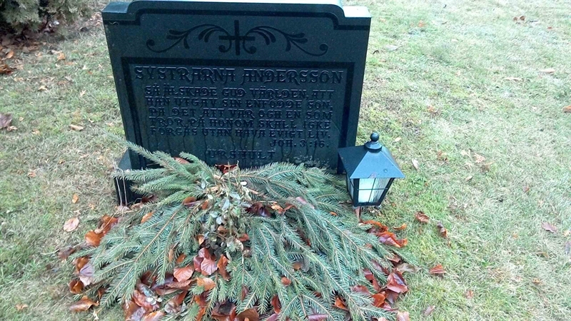 Grave number: SU 01   246, 247