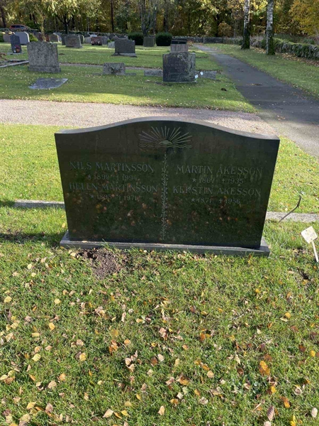 Grave number: VV 5   390, 391