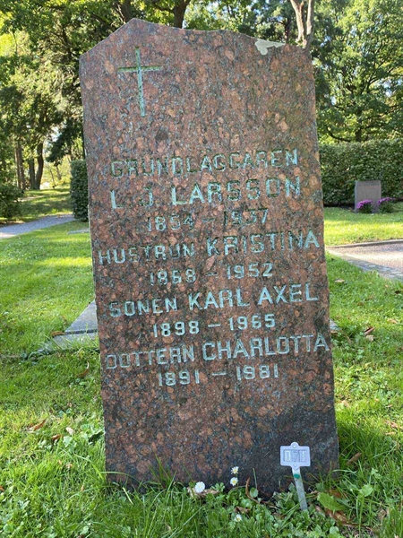 Hautatunnus: 1 O    71