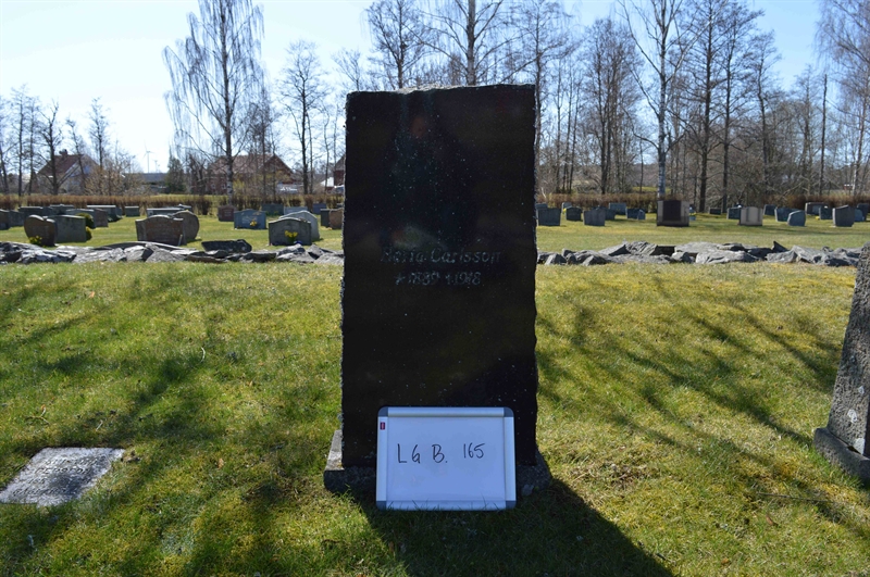 Grave number: LG B   165