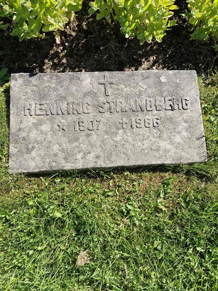 Gravnummer: 1 RO 127