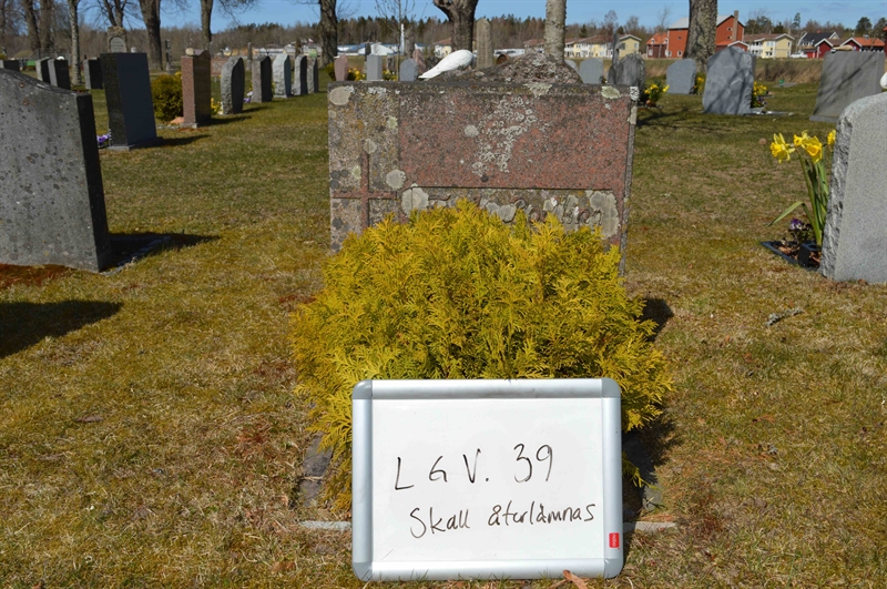 Grave number: LG V    39