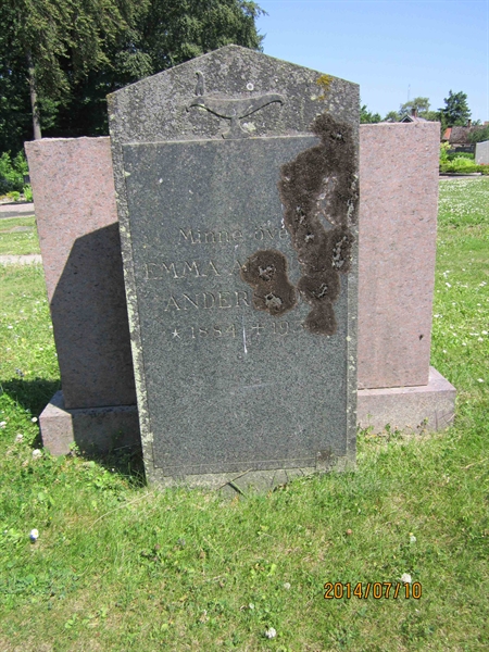 Grave number: 8 K    53