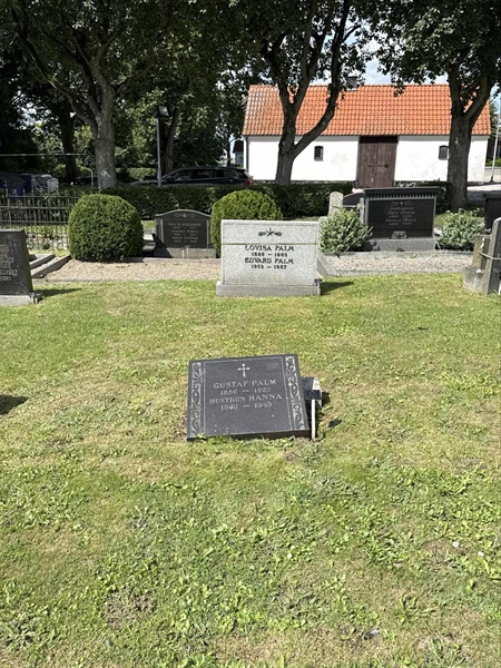 Grave number: ON D   219, 220