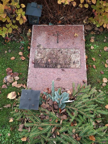 Grave number: Ö 30i    89, 90