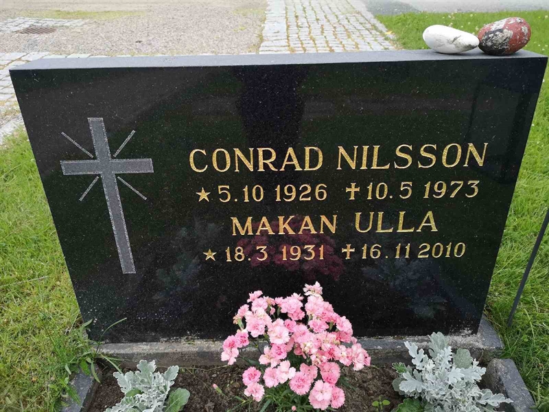 Grave number: NK 08     9