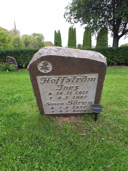 Gravnummer: NK F D    72