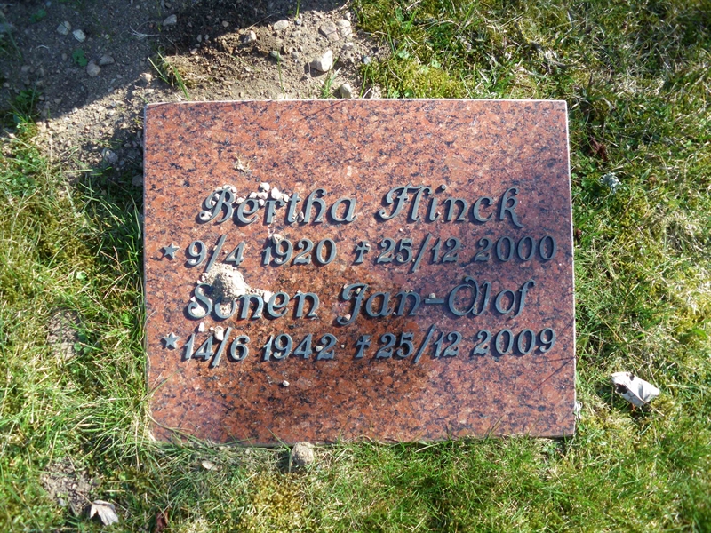 Grave number: INK E    91, 92