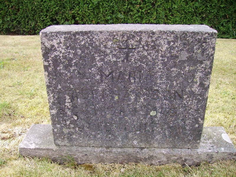 Grave number: 2 D   039