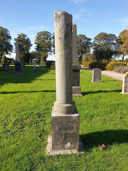 Grave number: NS L     46B