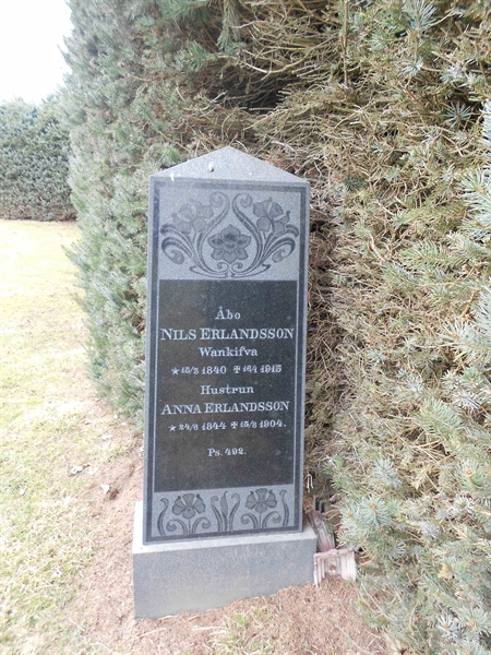 Grave number: V 5   123b