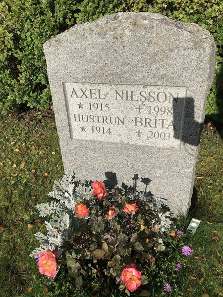 Grave number: ÅR B    93, 94