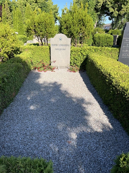 Grave number: NK III    33