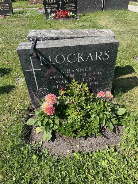 Grave number: N 5 1    97