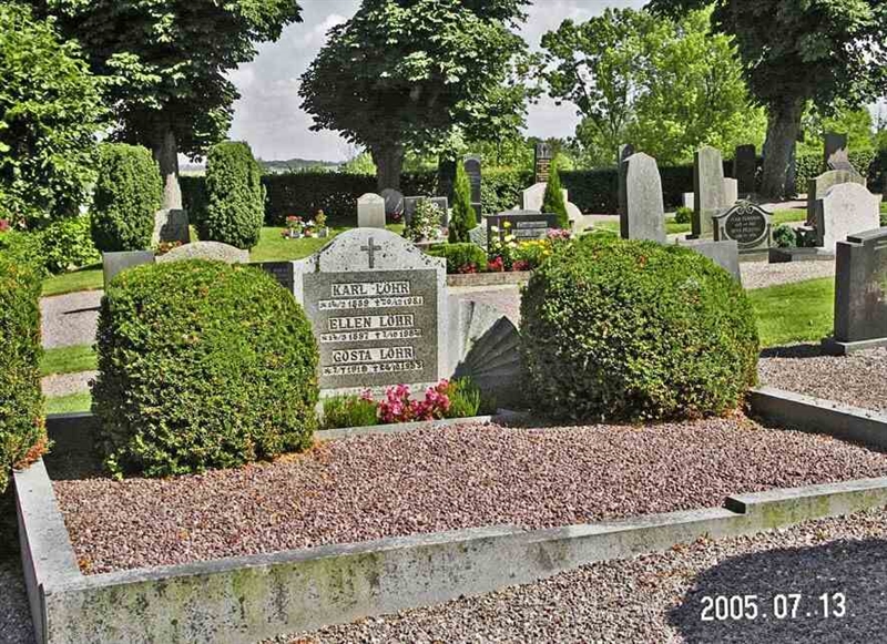 Grave number: 3 J    11, 12, 13