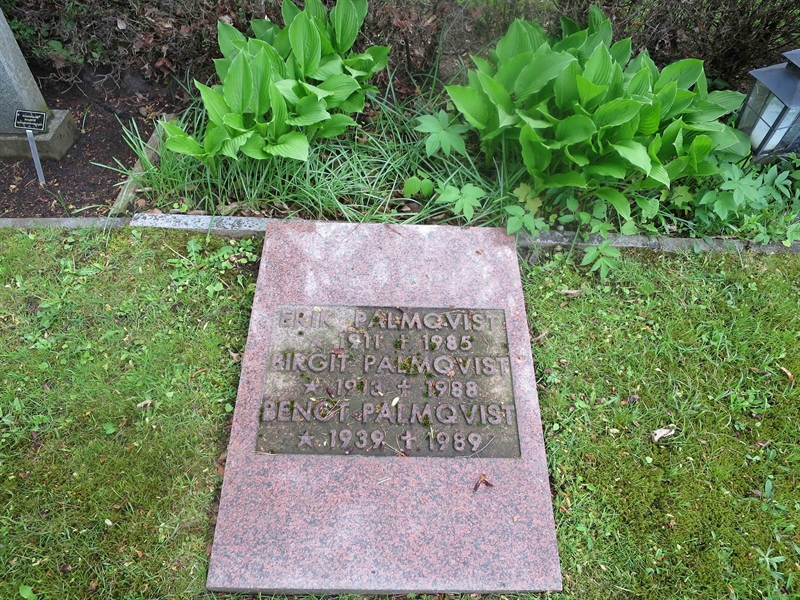 Grave number: HÖB 71   267