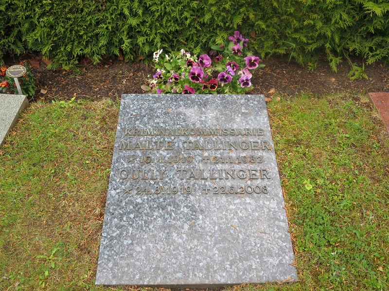 Grave number: HÖB N.UR   314