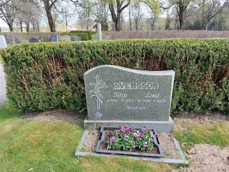 Grave number: HÖ 8   52, 53