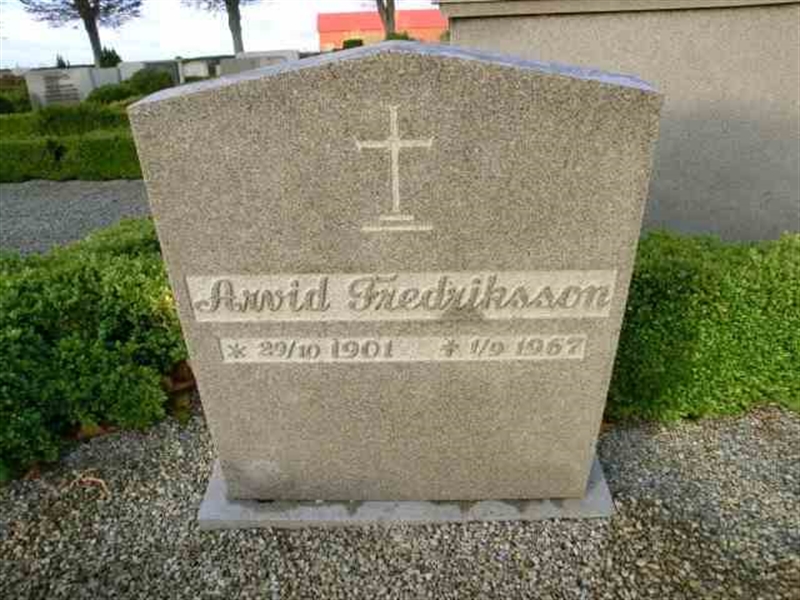 Grave number: ÖK K    018