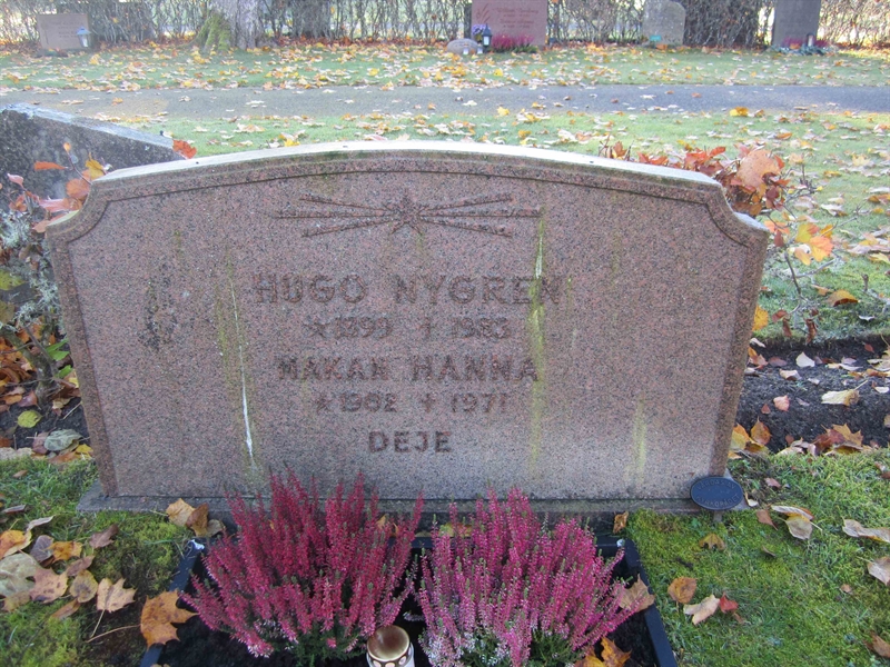 Grave number: 1 36    12-13