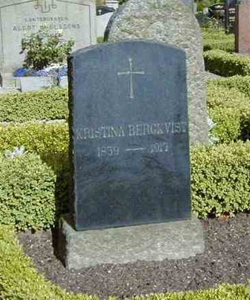 Grave number: BK B   245, 246, 247