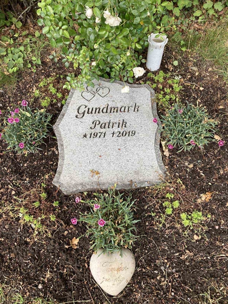 Grave number: Kärn ny B     1-2