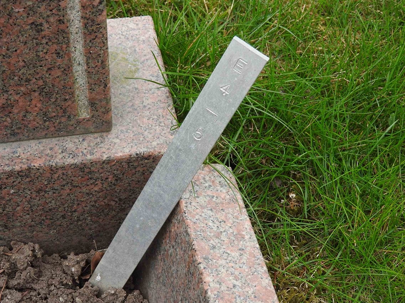 Gravnummer: BK E     4-5