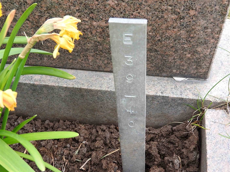 Gravnummer: BK E    39-40