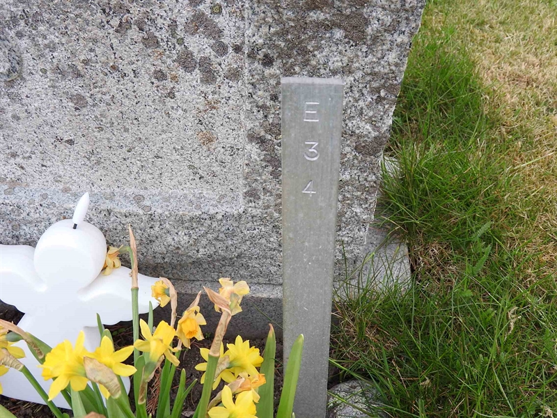 Gravnummer: BK E    34