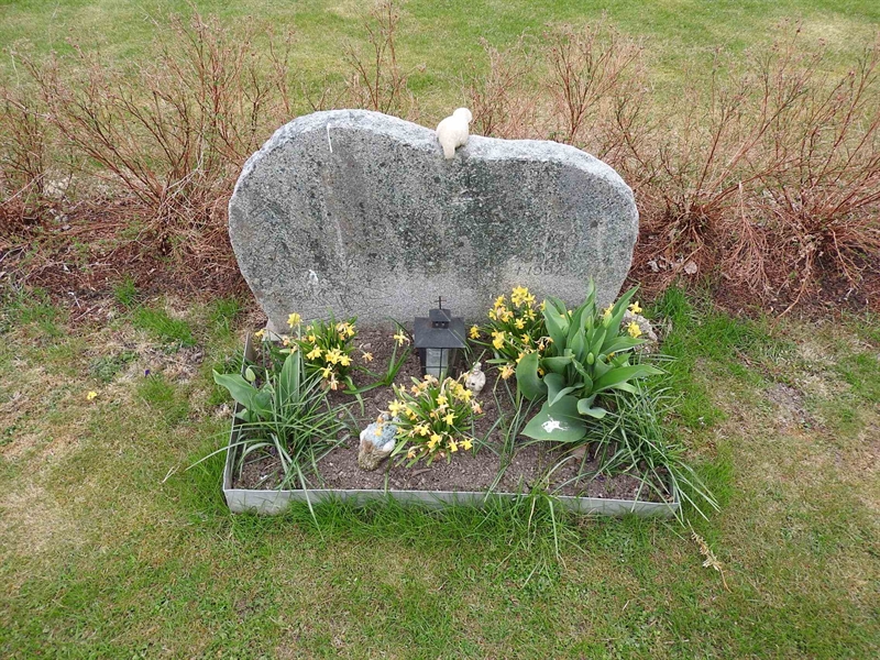 Gravnummer: BK F    26-27