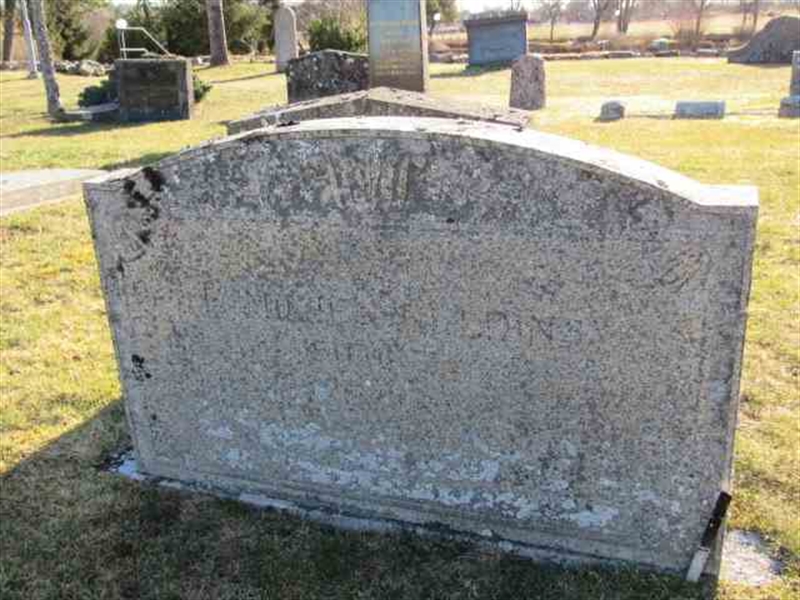 Grave number: 1 1   205-207