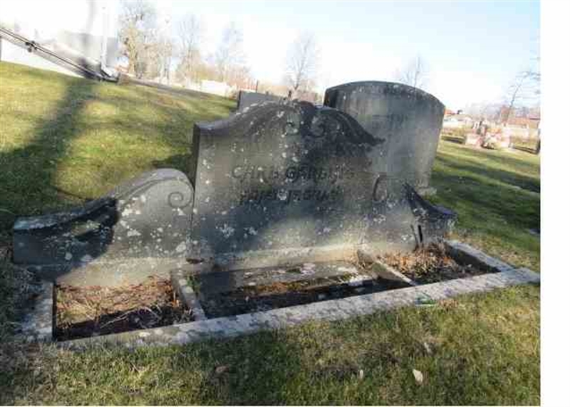 Grave number: 1 1   143-144