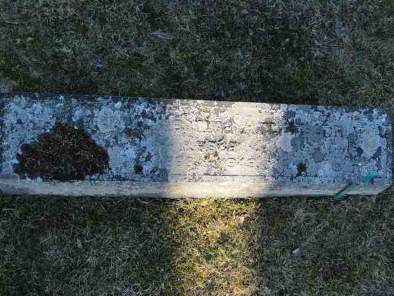 Grave number: 1 1   157