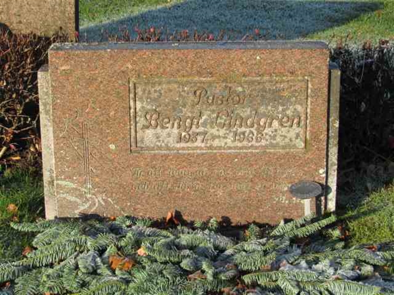 Grave number: 2 NO 07   254-255