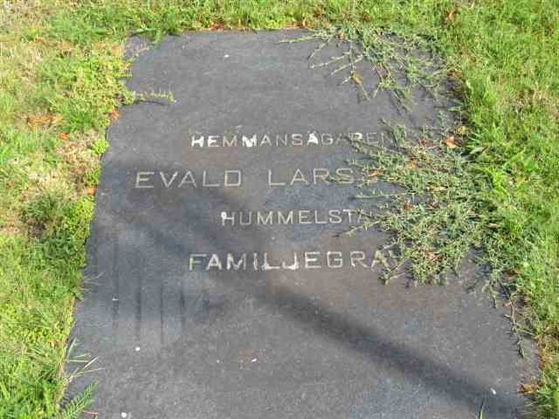Grave number: 1 5   150-151