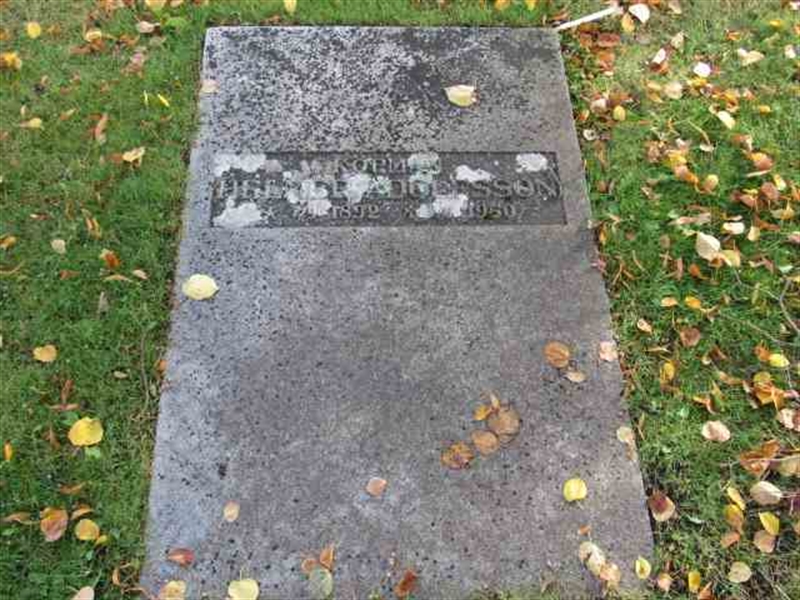 Grave number: 1 7   479-480