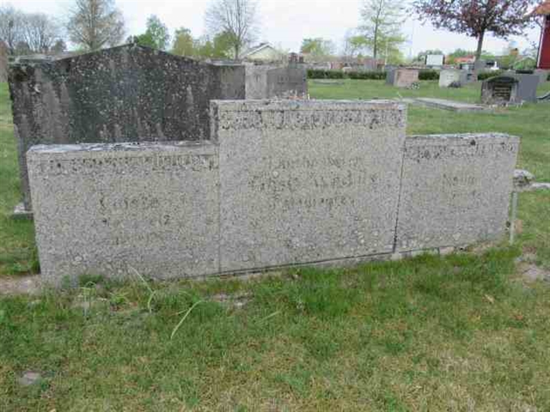 Grave number: 1 1    75-76