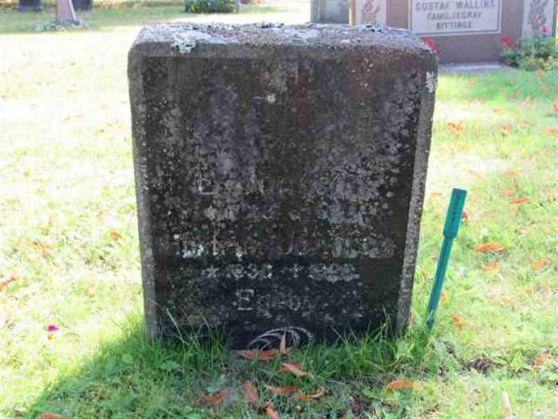 Grave number: 1 6   106